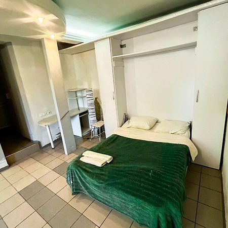 Studio Bucuresti Chişinău Eksteriør billede